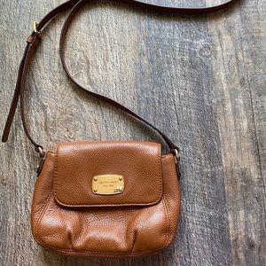 Michael Kors Crossbody Bag